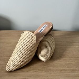 STEVE MADDEN slide on mules, women’s size 10